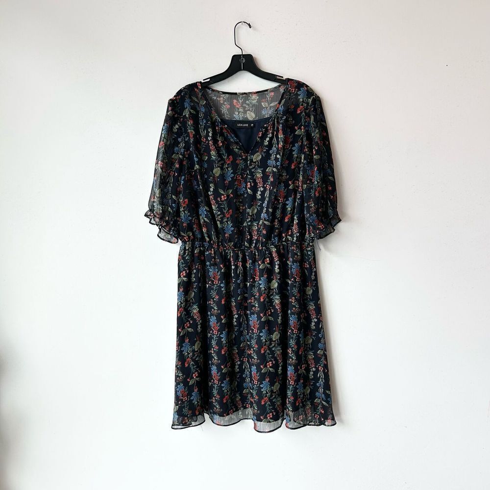 XXL/2X Liza Luxe Black Floral Short Sleeve Mini Dress